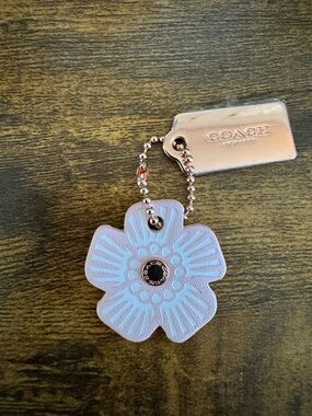 COACH Tea Rose Keychain Hangtag Bag Charm Pink and Rose Gold NEW